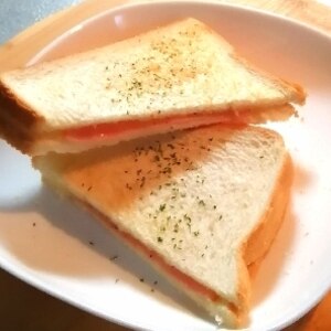 中学生考案☆ベーコンマヨのトーストサンド！